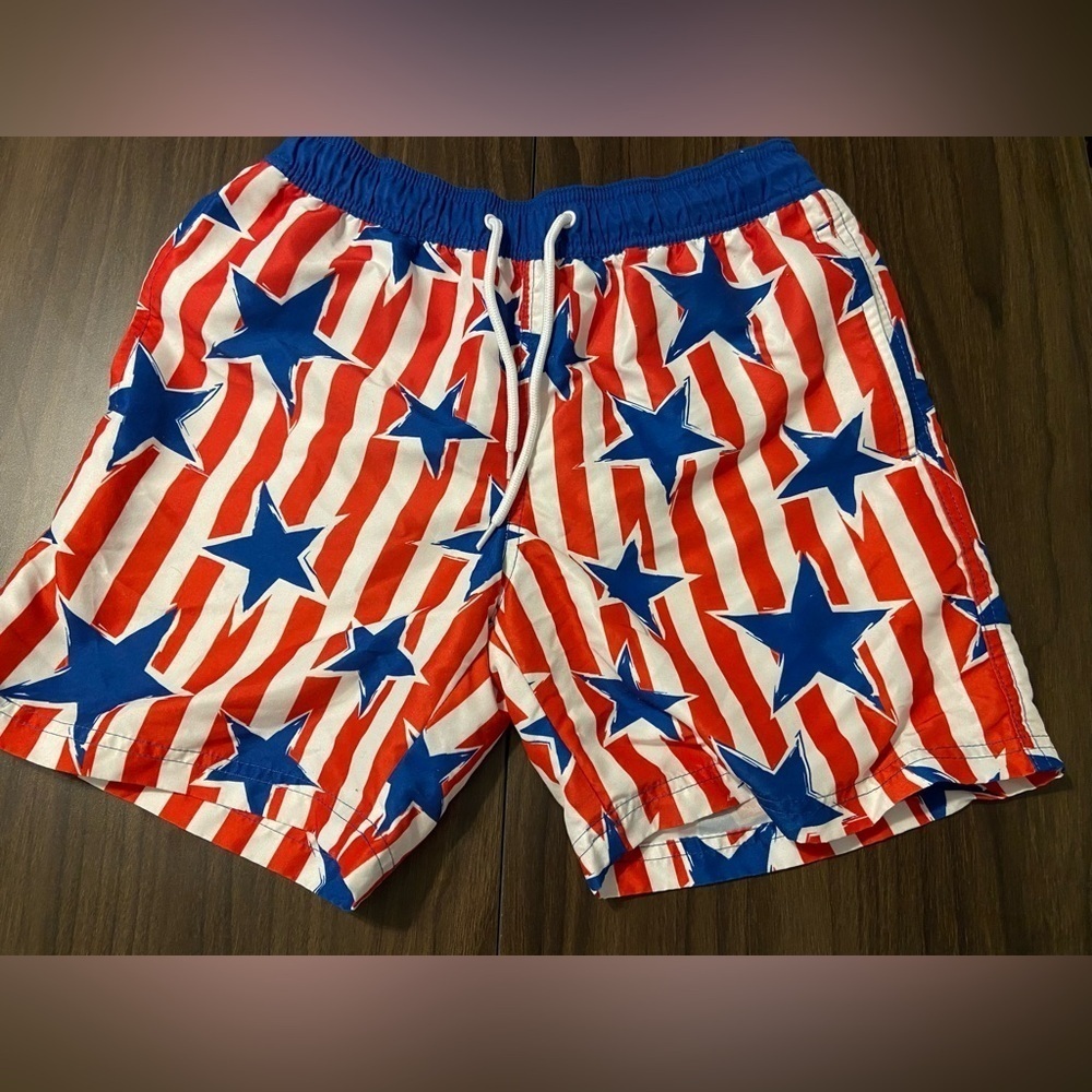 Mad Engine Men’s Small Patriotic Blue and Red Star USA American Flag Swim Trunks